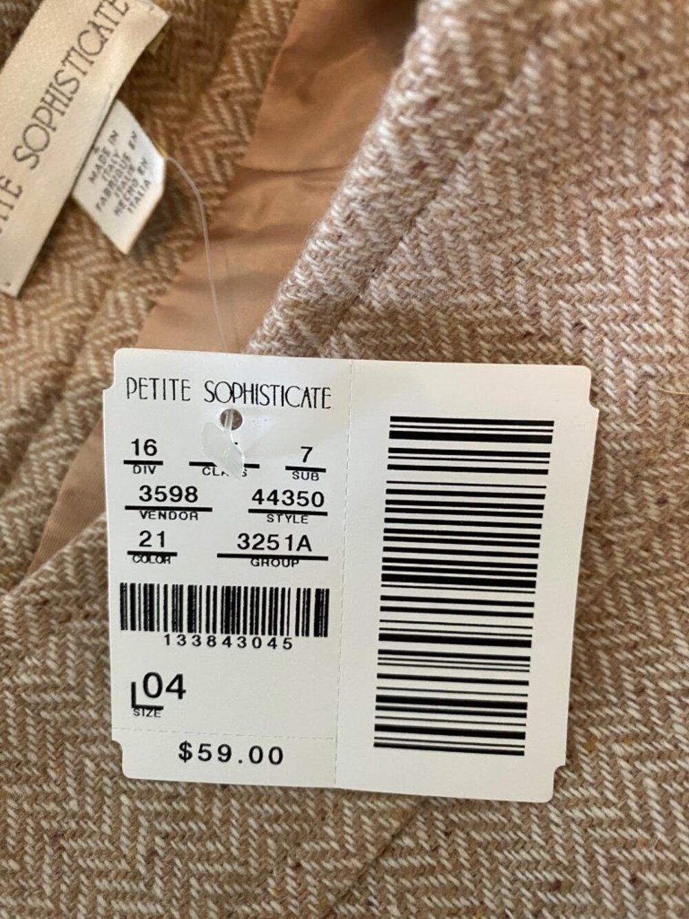 NWT Petite Sophisticate Beige Cardigan & Tweed Skirt Set Made In Italy Size 4P - Picture 4 of 15